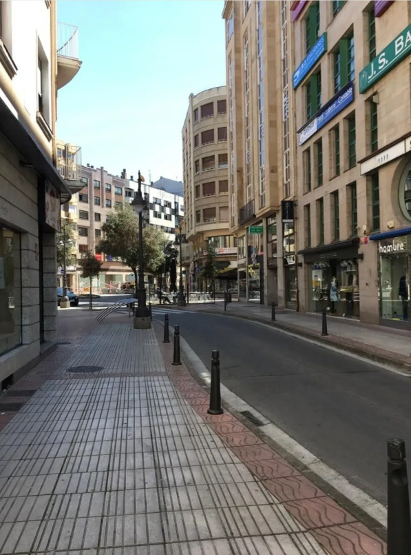 Exterior del edificio en Calle Fueros de León, Ponferrada